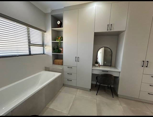 3 BEDROOM HOUSE FOR SALE IN ZINI RIVER ESTATE